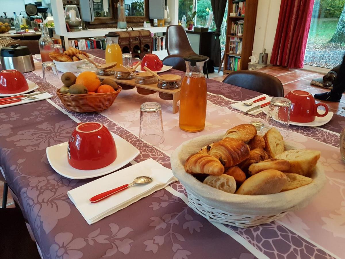 Domaine De Sahil Bed & Breakfast Saint-Romain-sur-Cher ภายนอก รูปภาพ